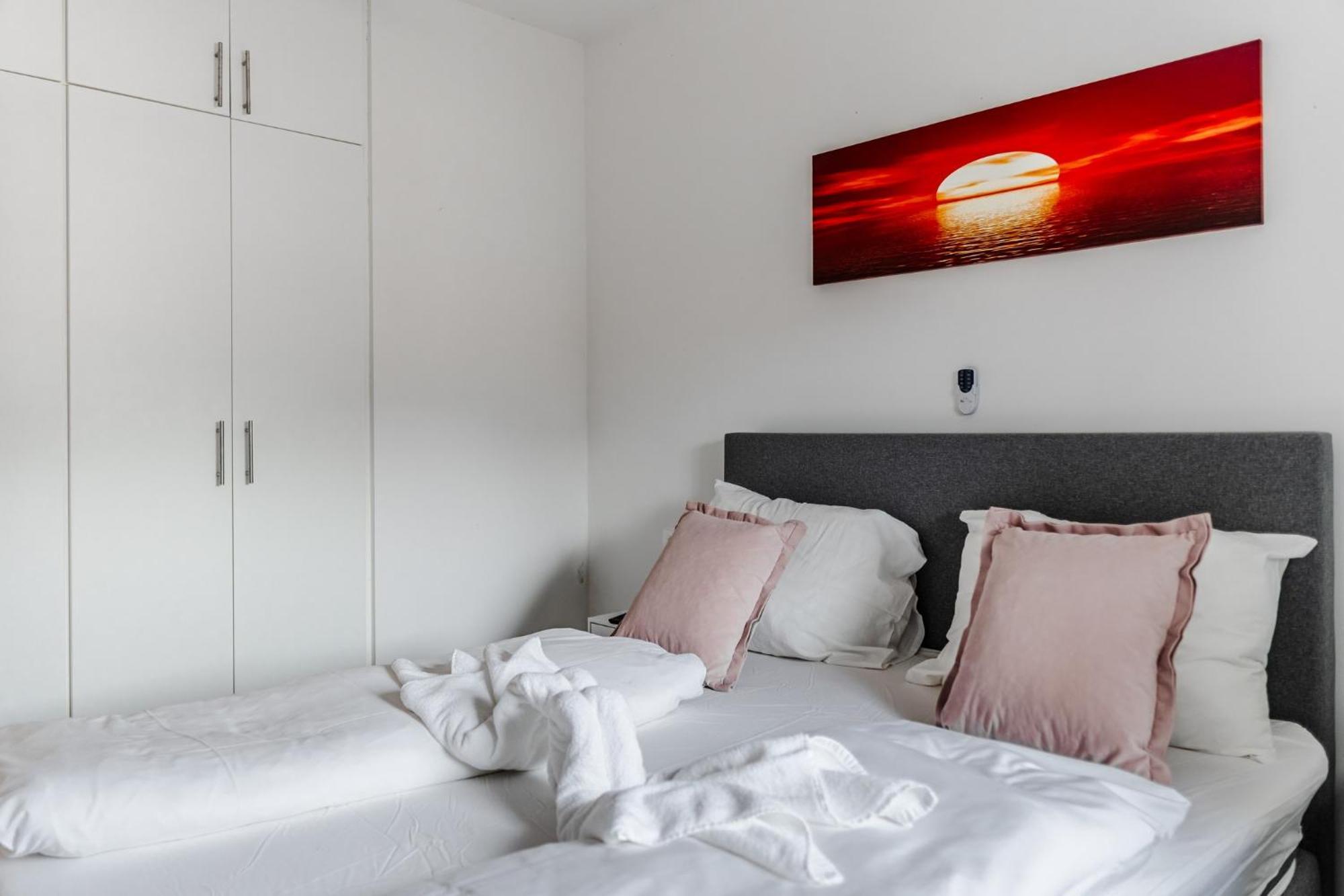 ויר Apartments Strand מראה חיצוני תמונה