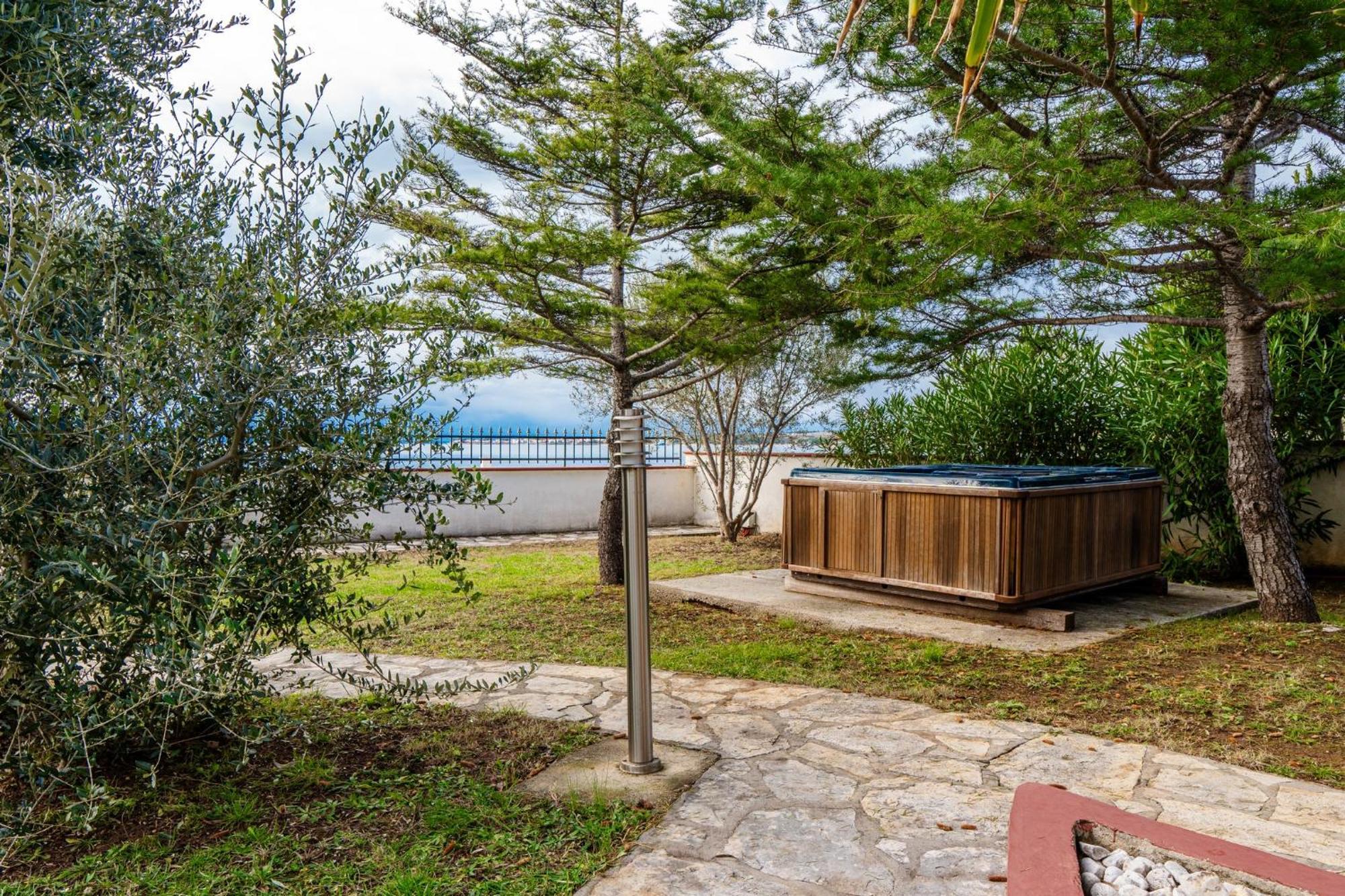 ויר Apartments Strand מראה חיצוני תמונה